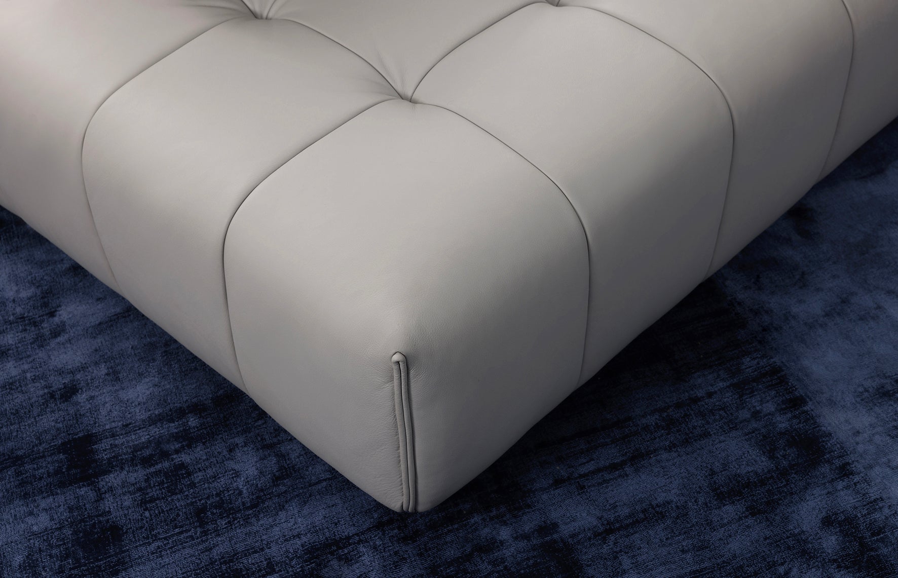CUBO (DM-5176) – Domicil